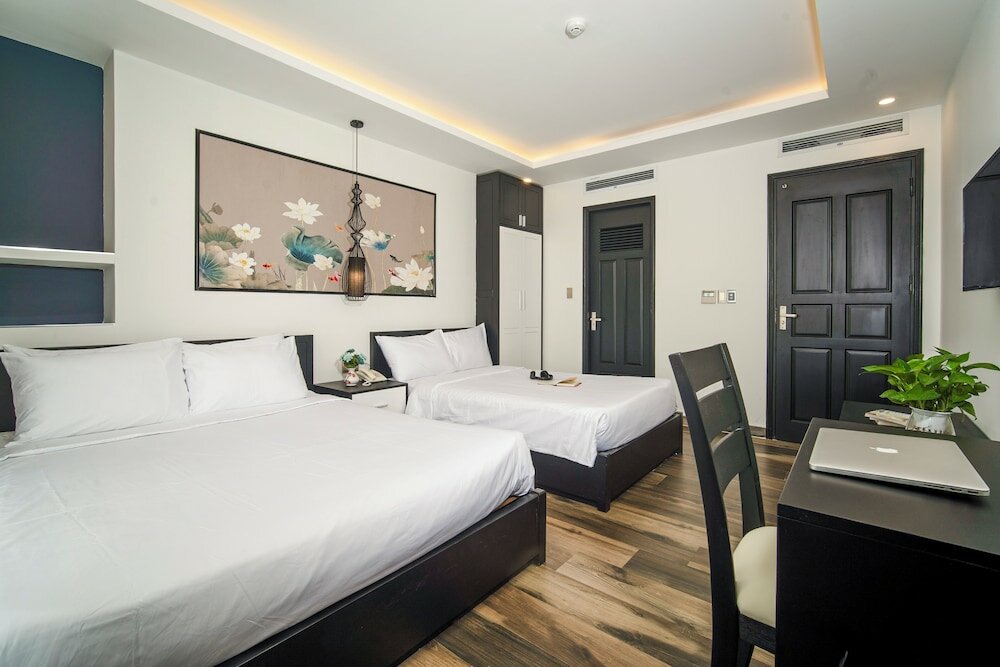 Фото Orchide'es Ocean Hotel