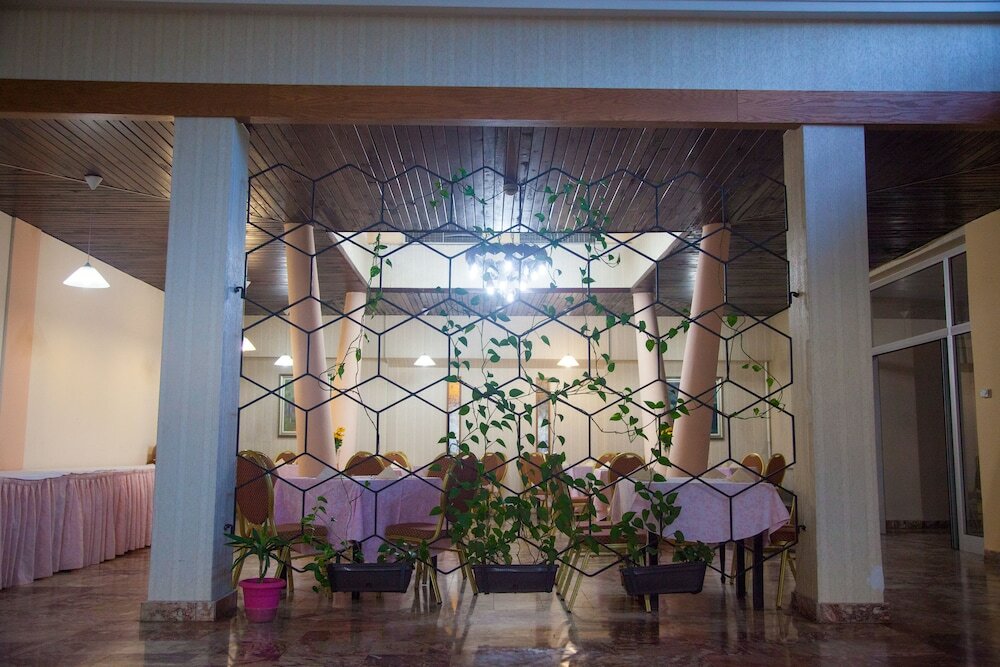 Фото Hotel Bellevue