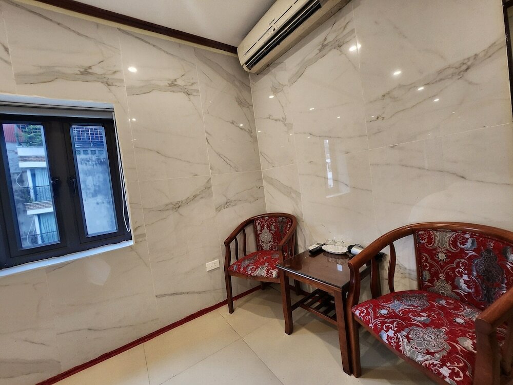 Фото Tuan Central Hotel