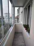 Guldia balkonih masterov (Avtobusnaya Street, 5), acristalamiento de balcones y logias