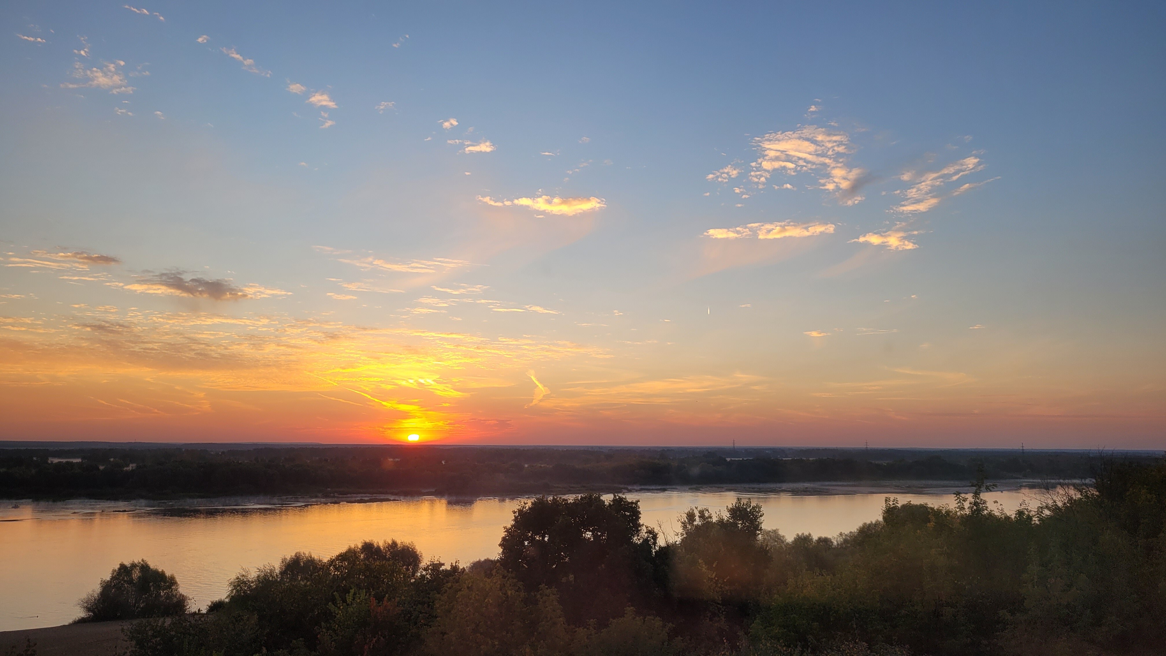 Фото Дом над рекой