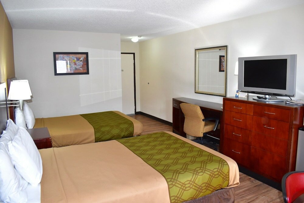 Фото Bridge Views Inn