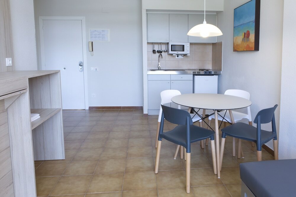 Фото Aparthotel GHT Tossa Park