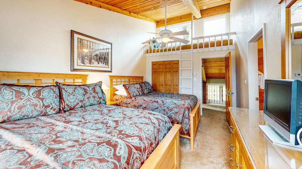 Фото Laurelwood, A Destination Residence