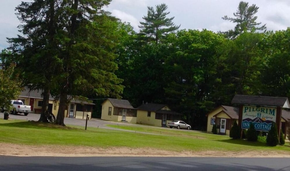 Фото Pilgrim Inn & Cottages