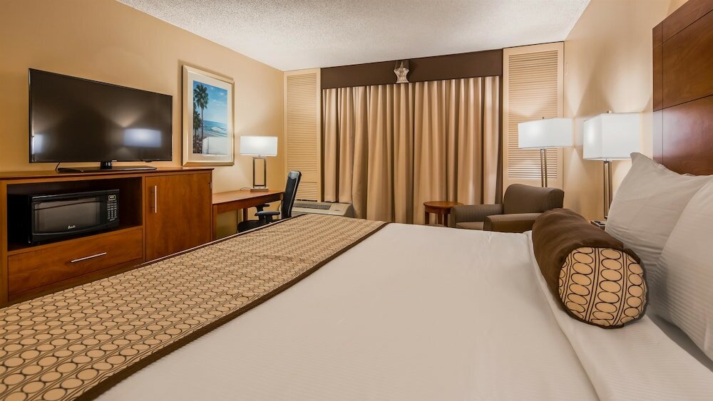 Фото Best Western Orlando Gateway Hotel