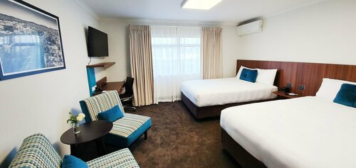 Гостиница Jet Park Hotel Hamilton Airport