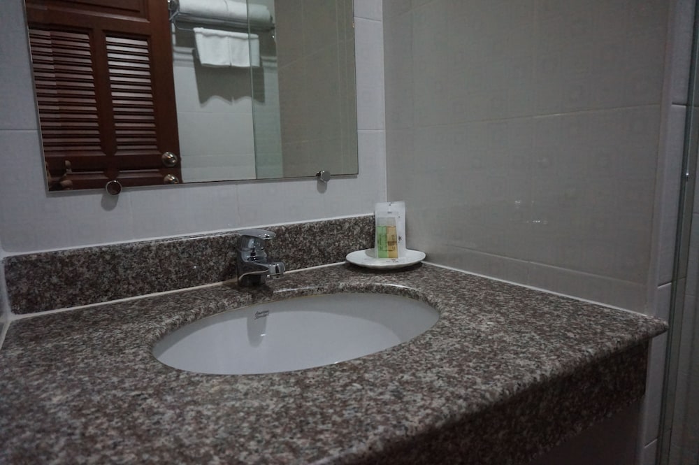 Фото Nartsiri Residence and Hotel