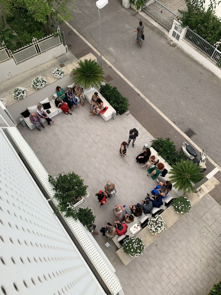 Фото Hotel The One