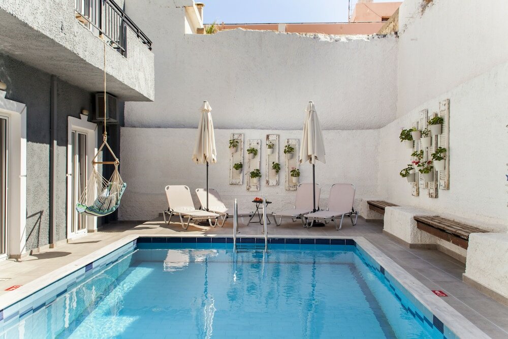 Фото Апартаменты Elychryson