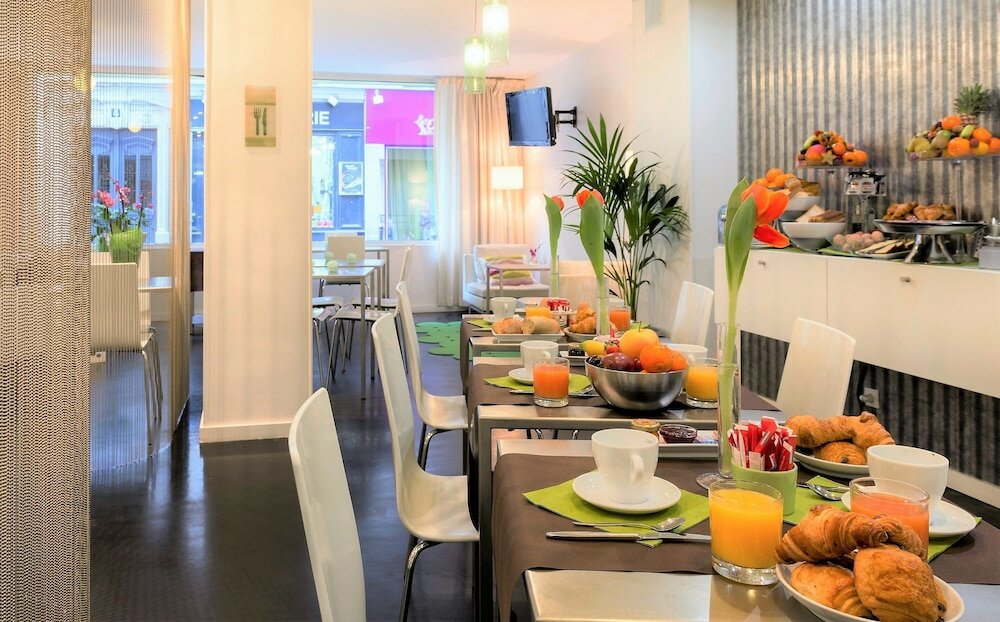 Фото Hotel Glasgow Monceau Paris by Patrick Hayat