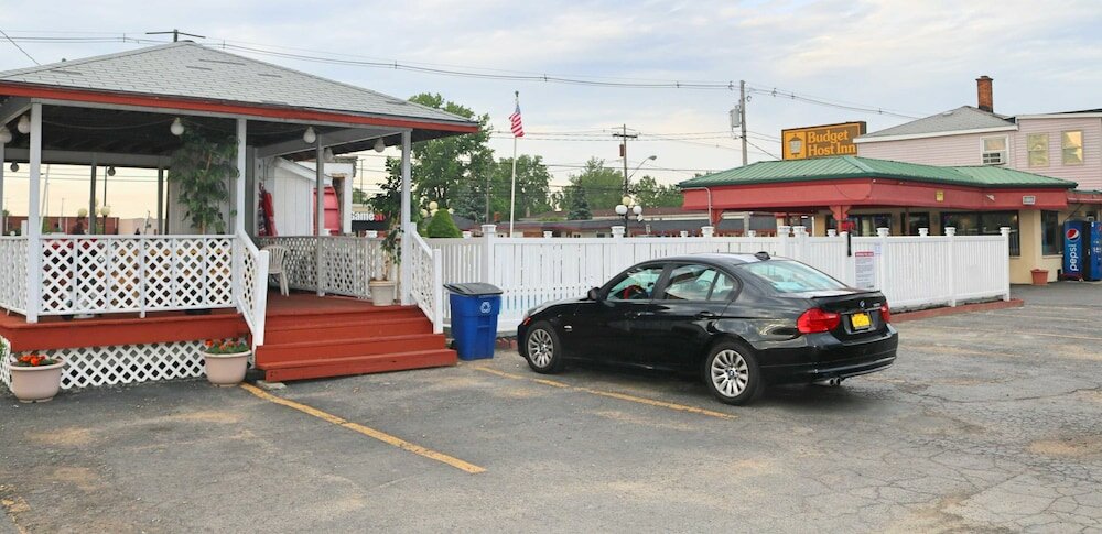 Фото Budget Host Inn Niagara Falls