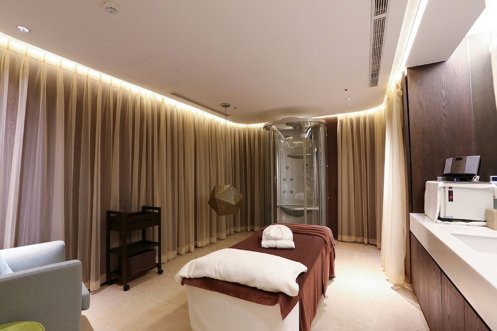 Фото Hotel Royal Beitou