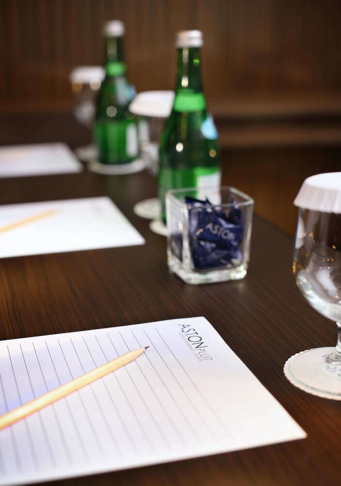 Фото Aston Pluit Hotel & Residence