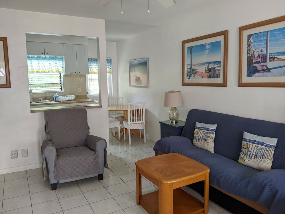 Фото Breakaway Inn