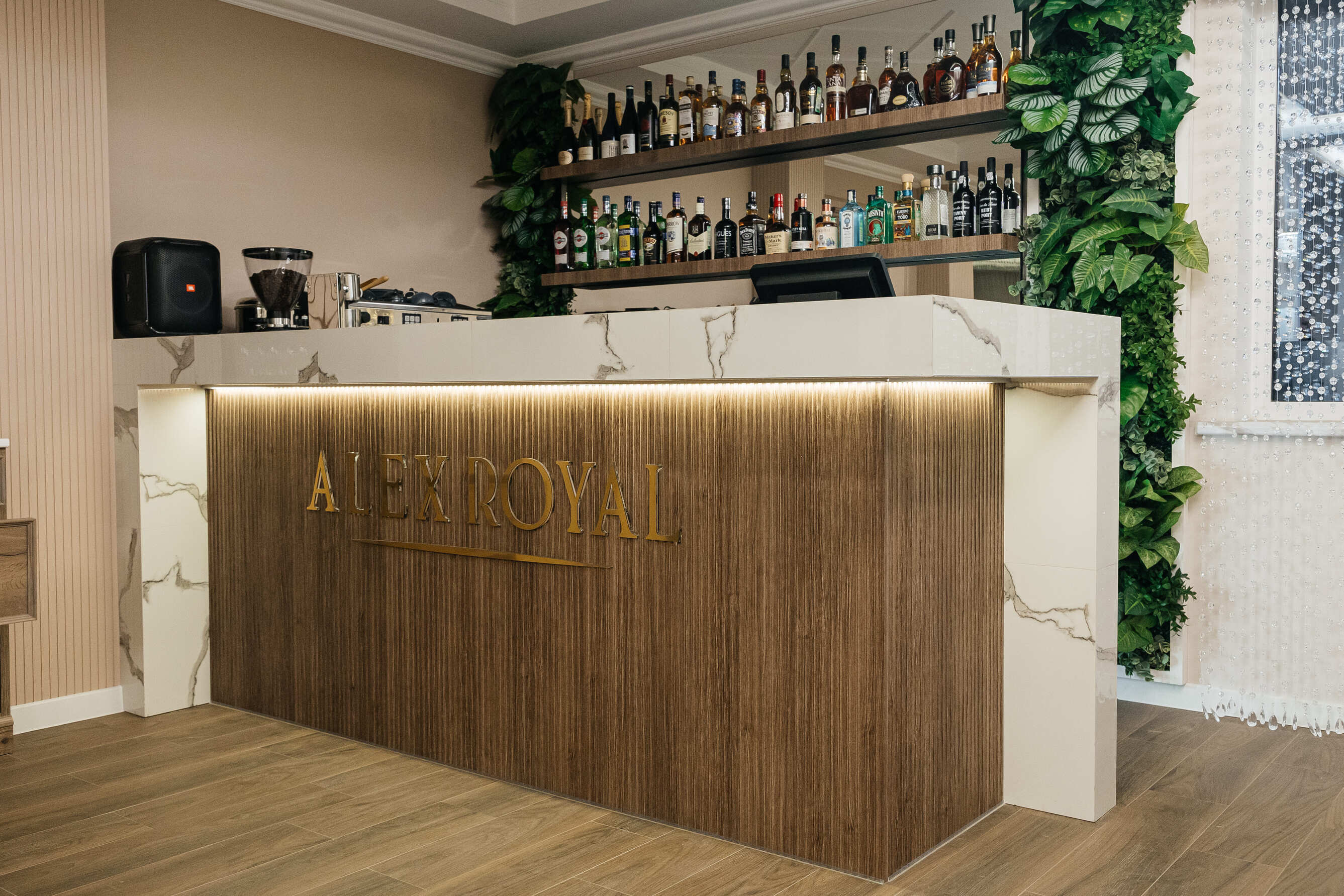 Фото Алекс Роял