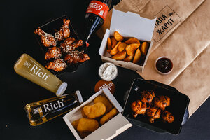 Dad is Frying (Kirova Street, 19), fast food