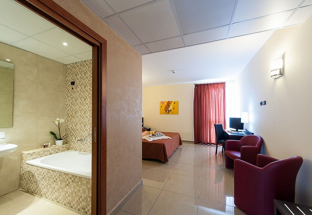 Фото Hotel Tiempo