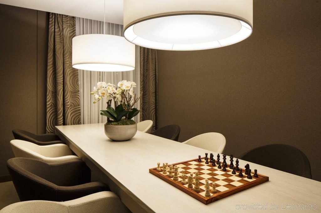 Фото Holiday Inn Express The Hague - Parliament, an Ihg Hotel