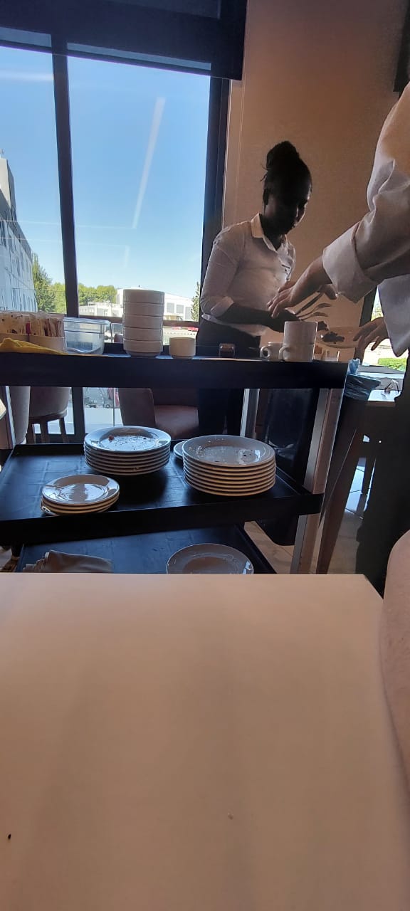 Фото Novel Centre Point Hotel