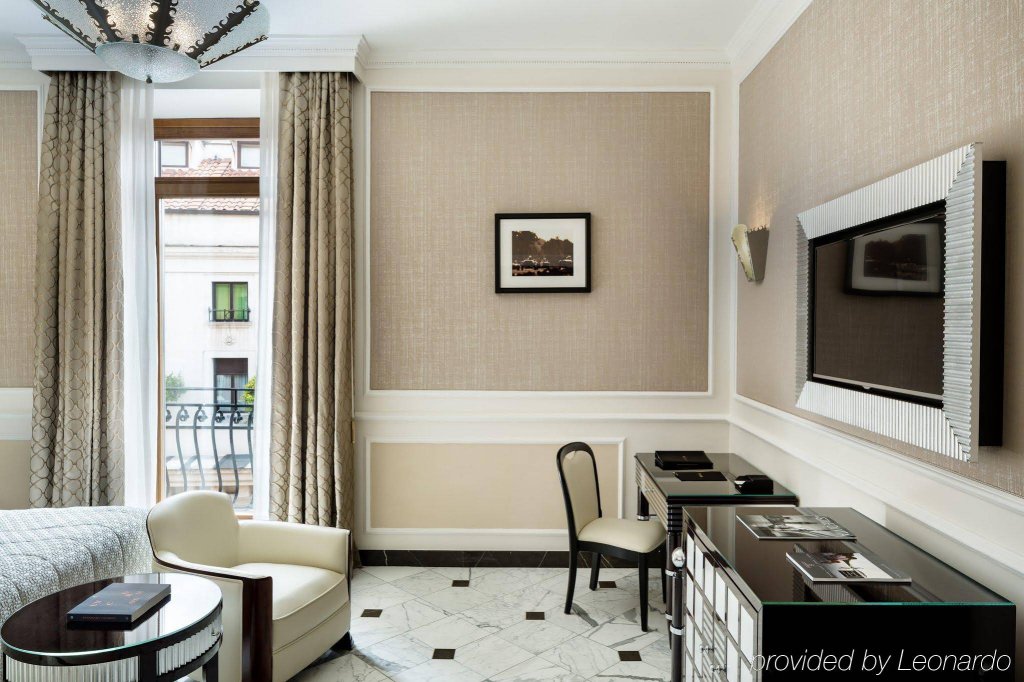 Фото Baglioni Hotel Regina Rome