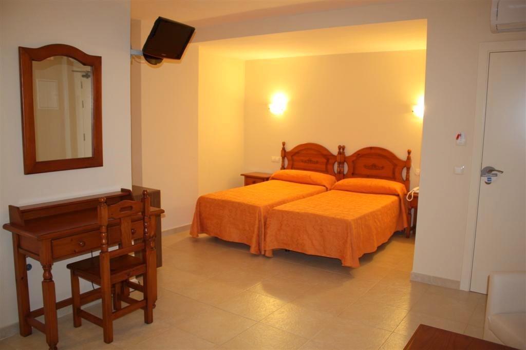 Фото Málaga Hotel Eliseos