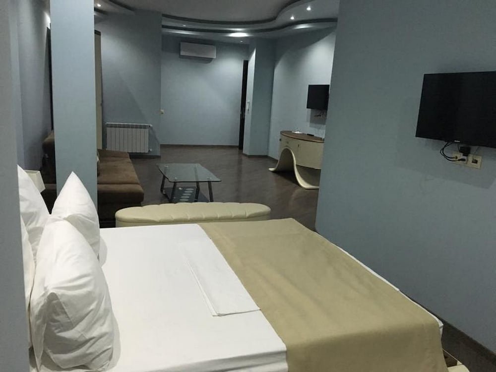 Фото Лайт Палас