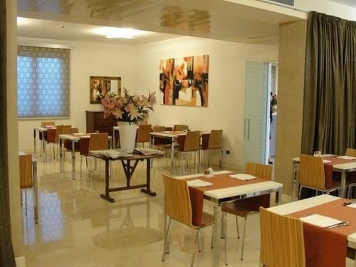 Фото Hotel Omnia