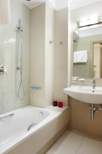 Фото Phidias Piraeus Hotel