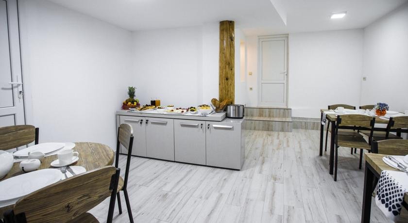 Фото Отель Golden Nugget Tbilisi