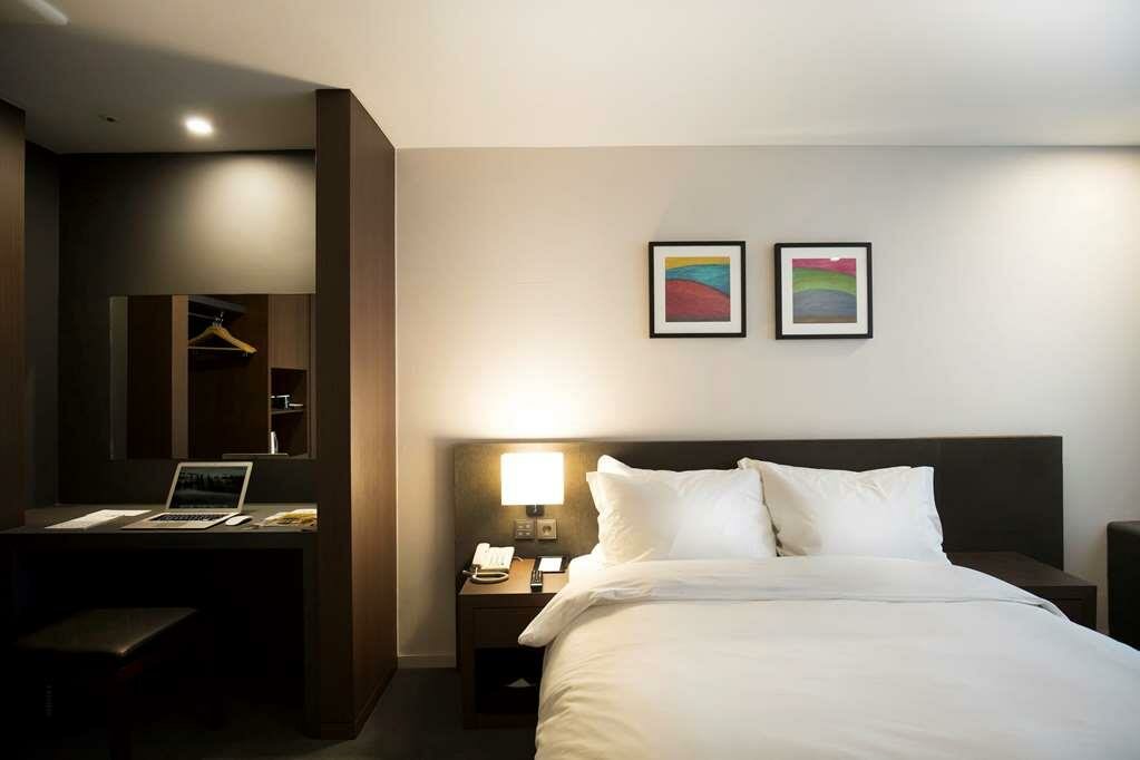 Фото Best Western Jeju Hotel