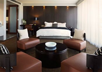 Фото Hotel Realm