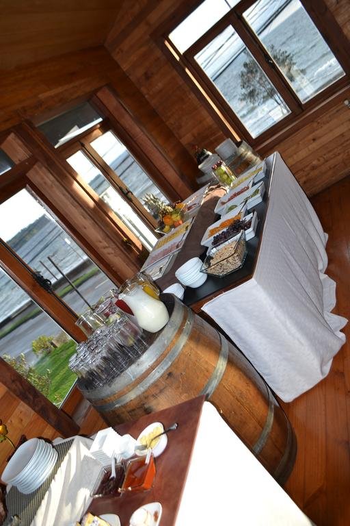 Фото Puerto Chico Hotel