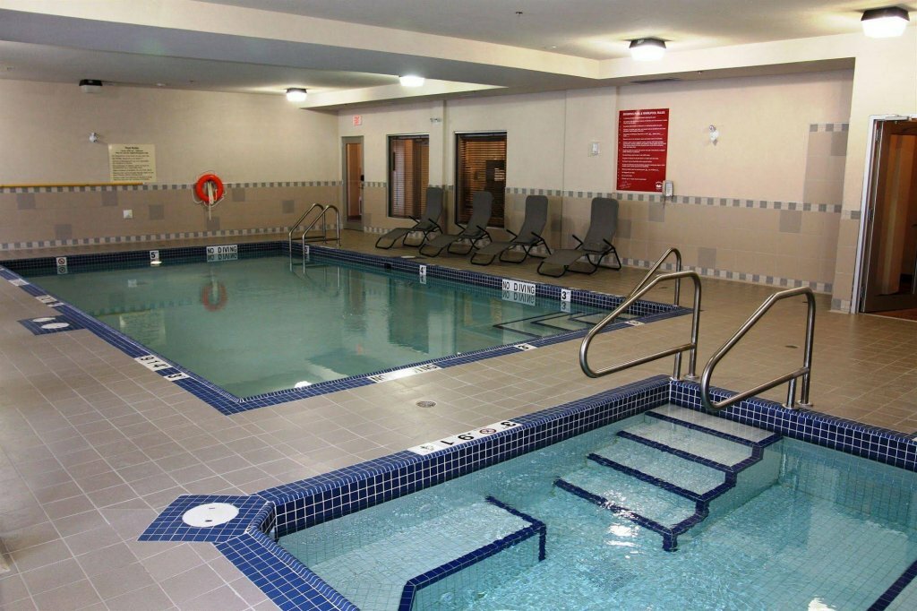 Фото Hampton Inn by Hilton Edmonton/South, Alberta, Canada