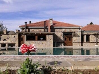 Внешний вид отеля Montanema Handmade Village в Анфохорях, фото 3