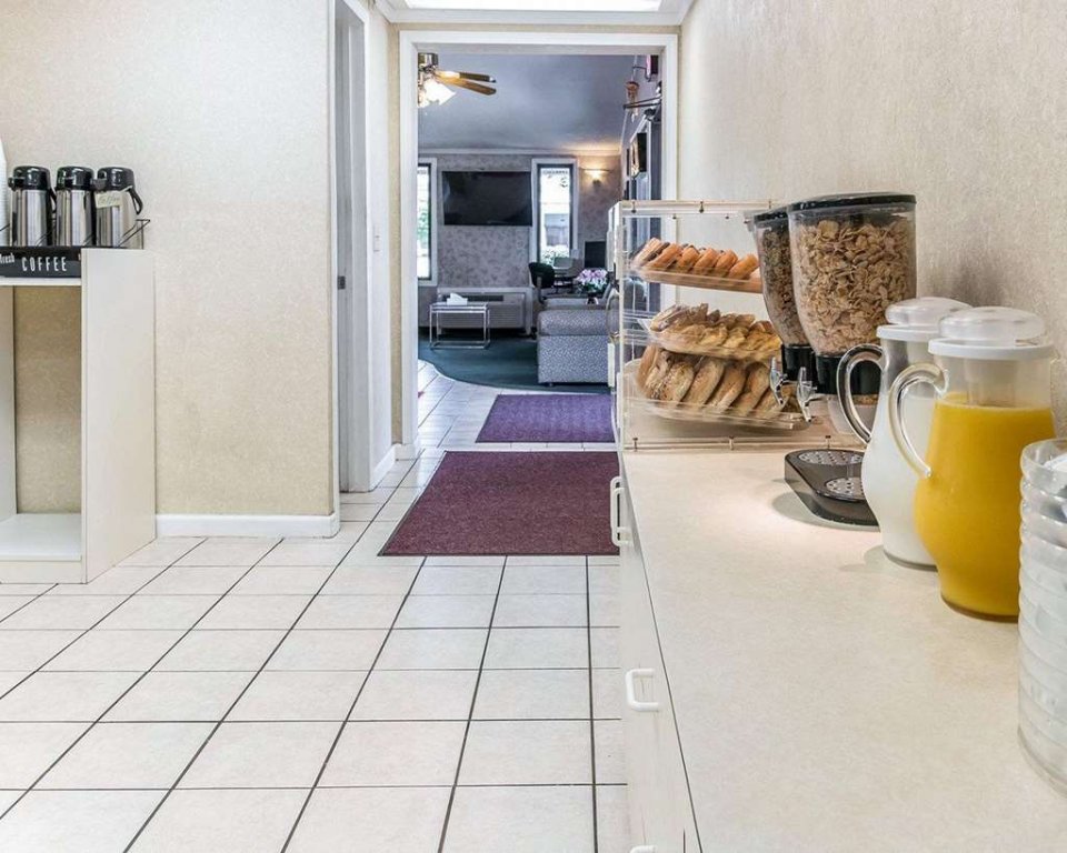 Фото Rodeway Inn