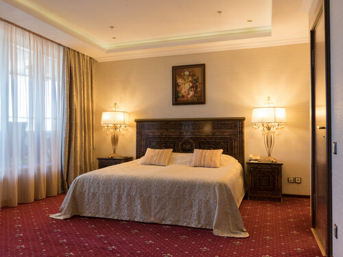 ГОСТИНИЦА ROYAL HOTEL в Ярославле от 5100 ₽ — Яндекс Путешествия