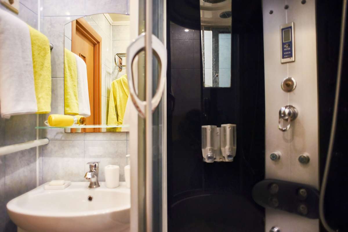 Фото Пять Звёзд на улице Бориса Ручьева 12