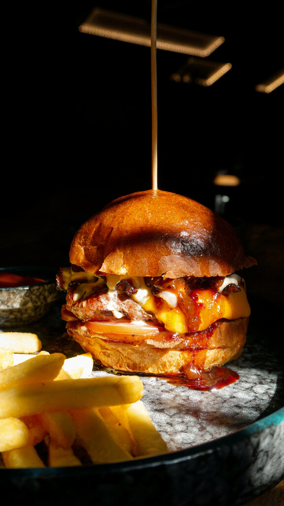 Bar, pab Kamelot, Kostroma, foto