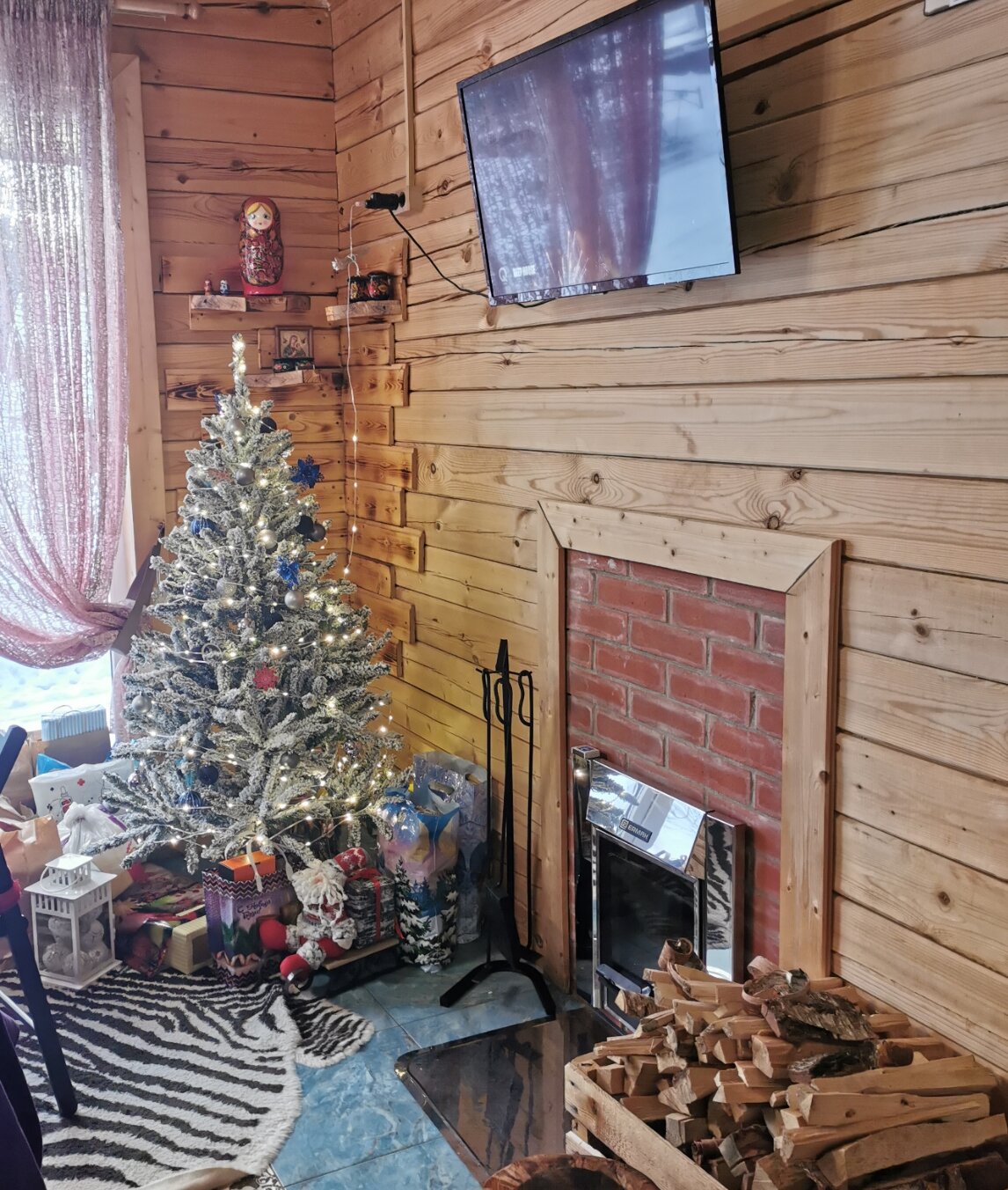 Фото Славянка