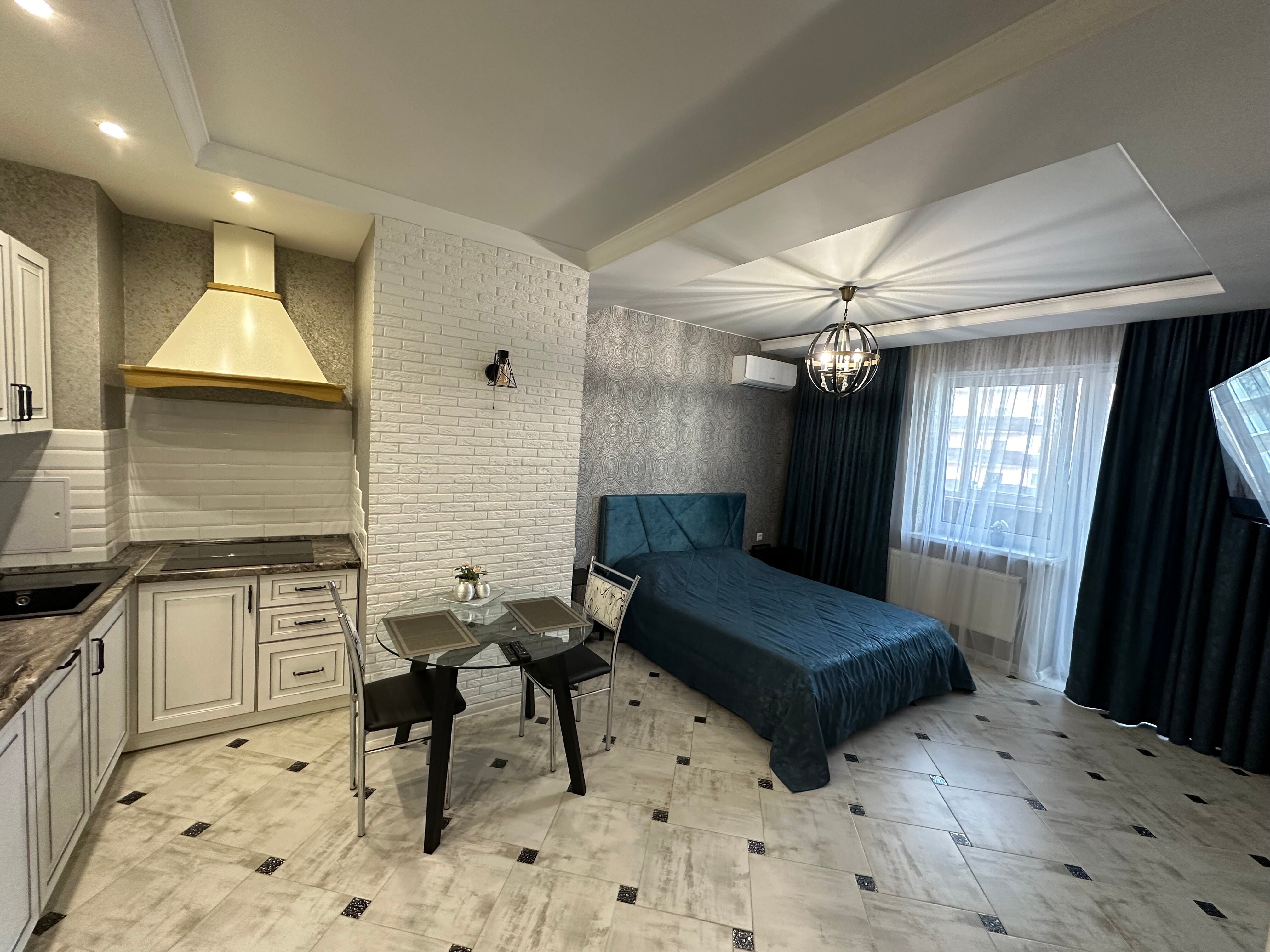 Фото Апартаменты Студия на Фмр и Юмр