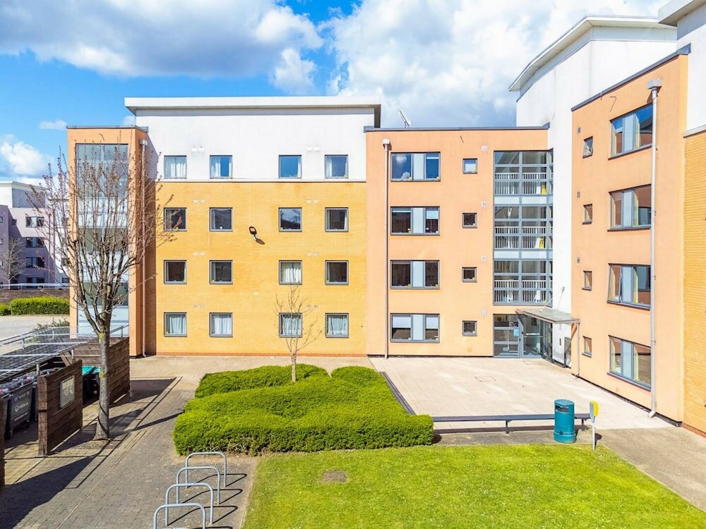 Фото Vibrant Ensuite Rooms - Hatfield - Hostel