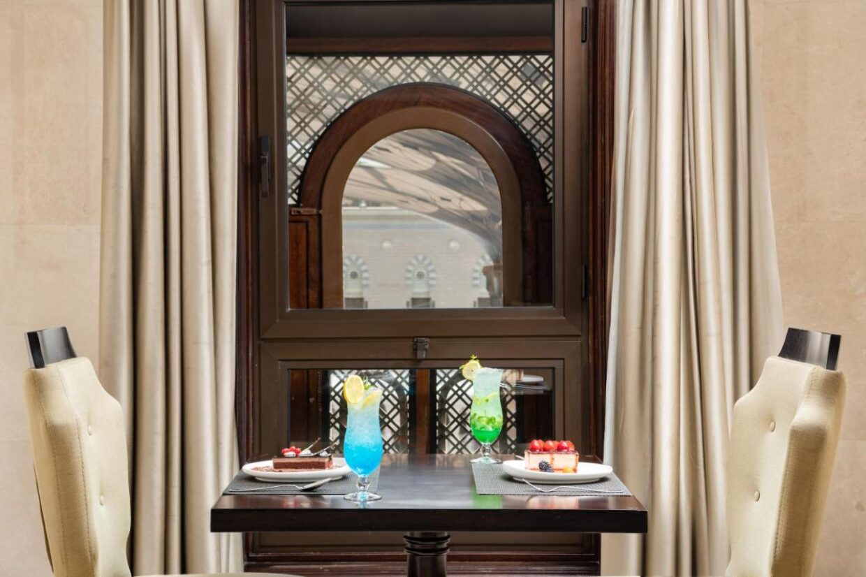 Фото Taiba Front Hotel