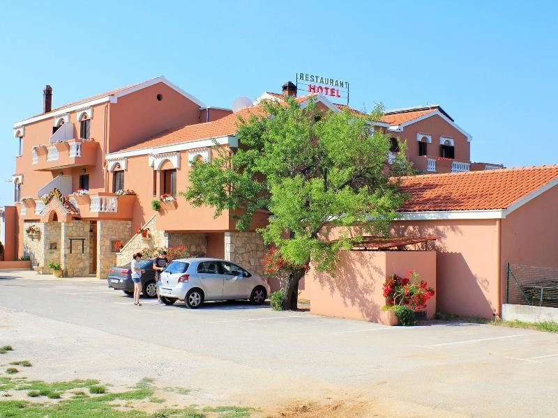 Фото Hotel Marinko