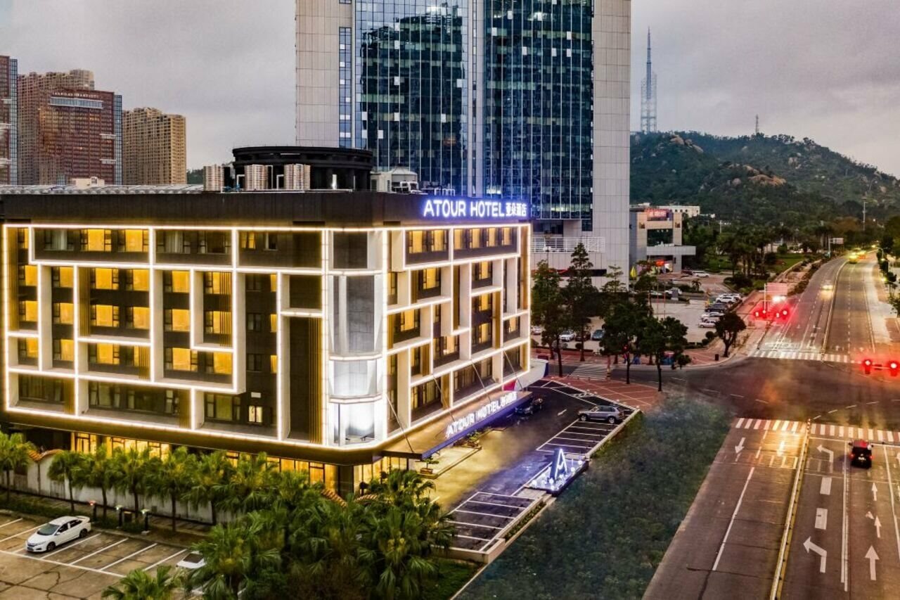 Фото отеля 1