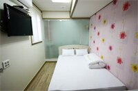 Фото Goodstay Tomo Residence