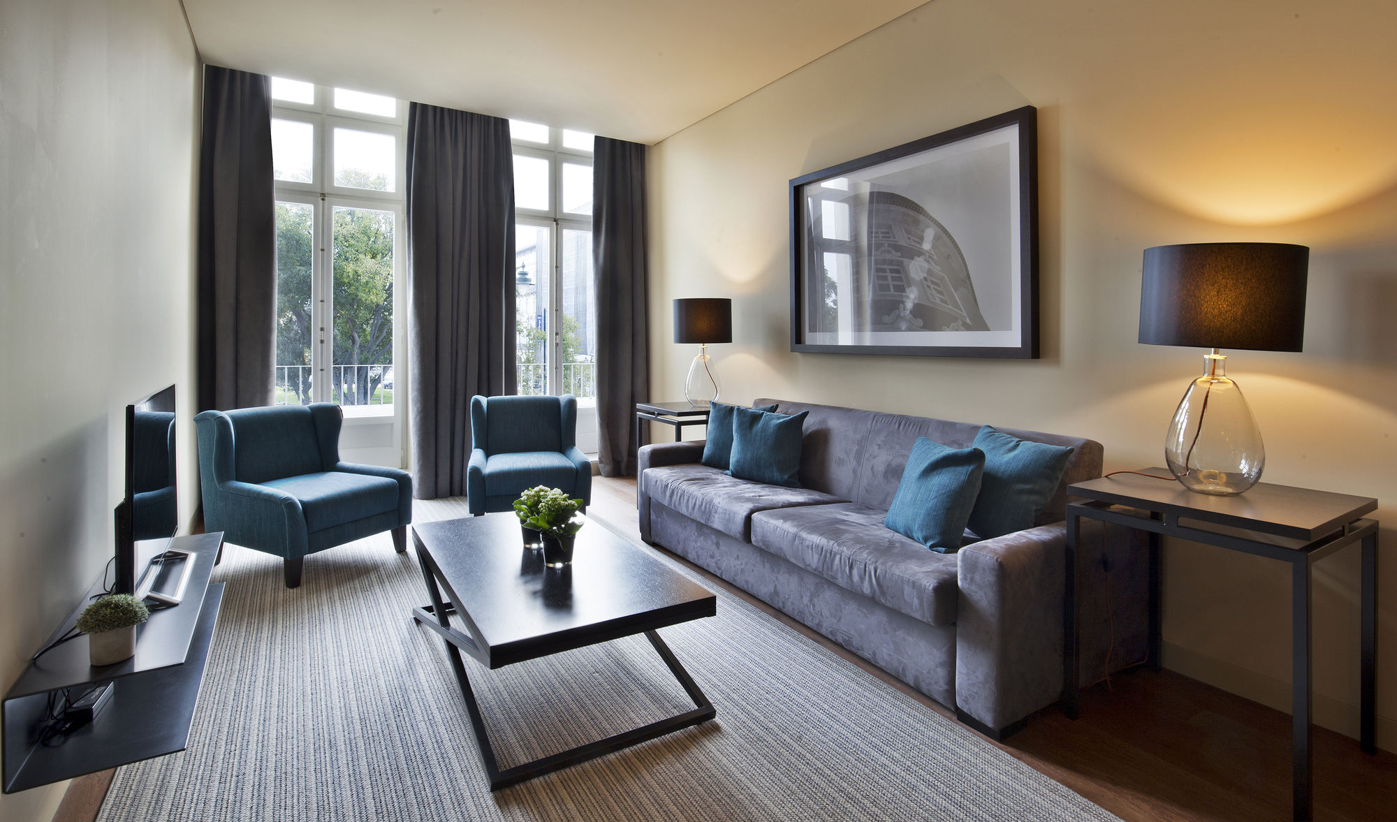 Фото Lisbon Five Stars Apartments 8 Building