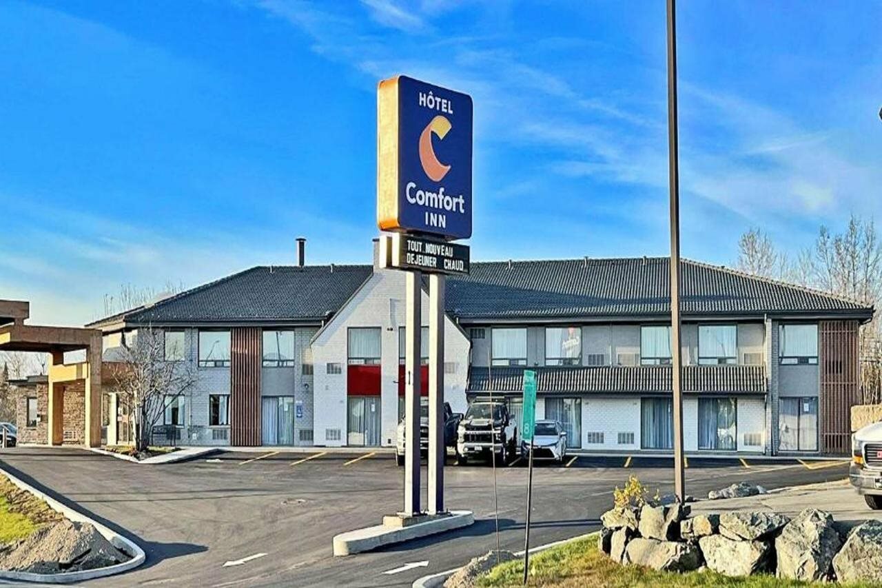 Фото Comfort Inn Rouyn Noranda