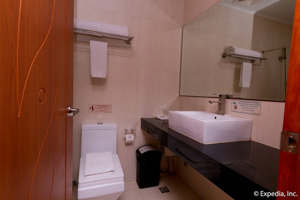 Фото Allure Hotel & Suites