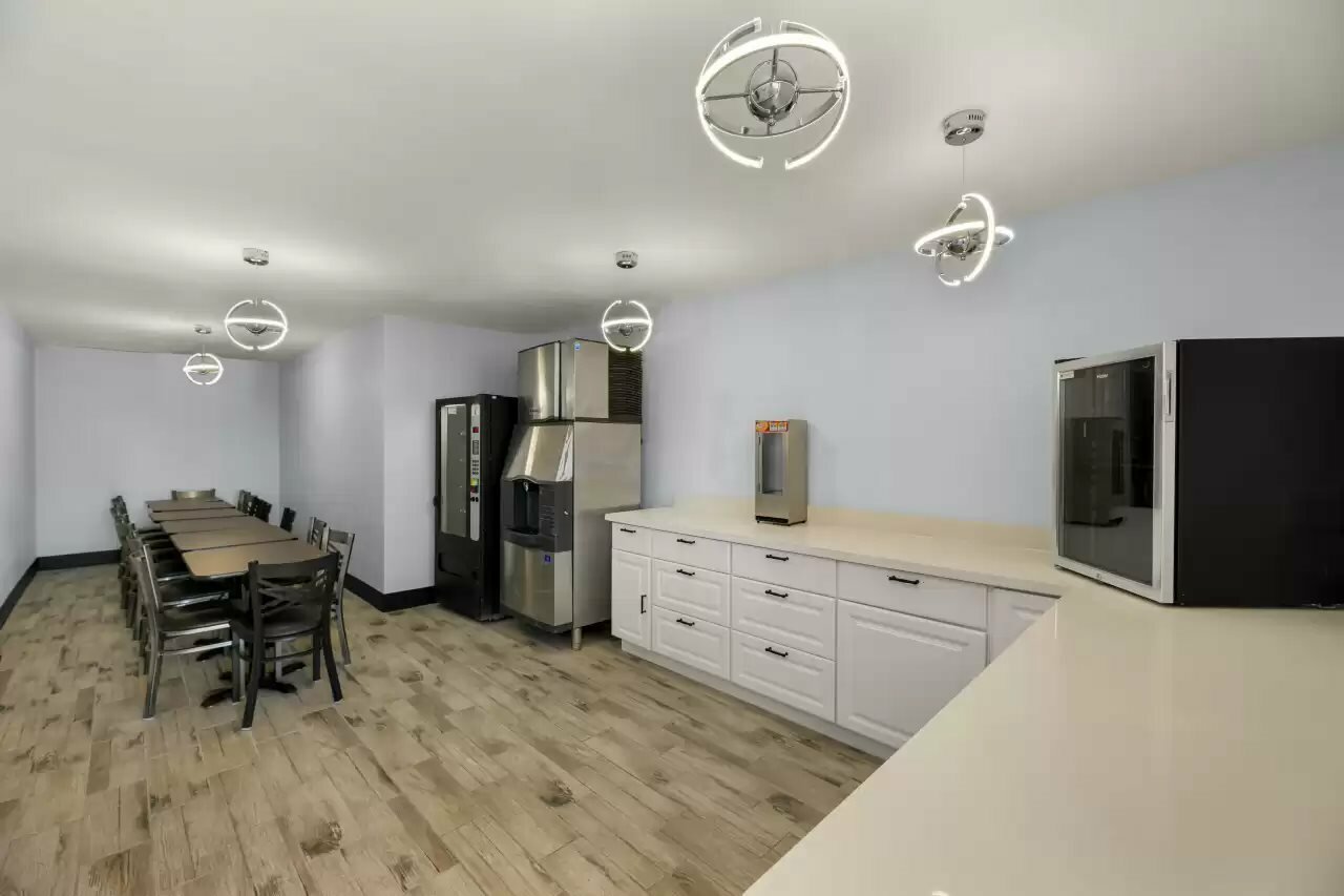 Фото Sure Stay by Best Western Midland Texas